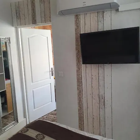 Demeure Prosper 1 D'hote Privative Avec Petit Dejeuner Compris Bed & Breakfast