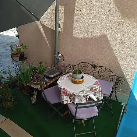 Bed & Breakfast Demeure Prosper 1 D'hote Privative Avec Petit Dejeuner Compris Labegude