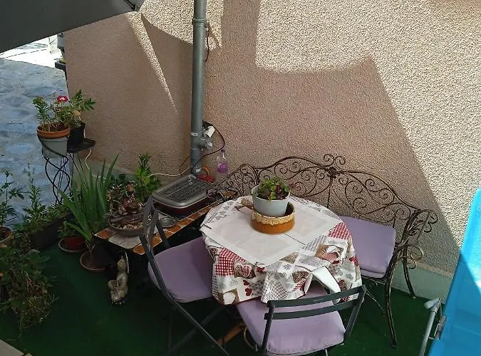 Frühstückspension Demeure Prosper 1 D'hote Privative Avec Petit Dejeuner Compris Labegude