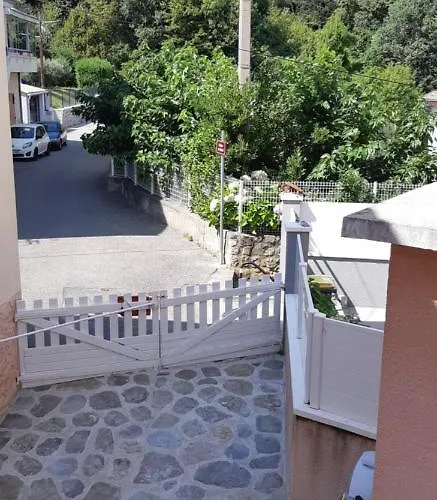 Demeure Prosper 1 D'hote Privative Avec Petit Dejeuner Compris 4* Labegude